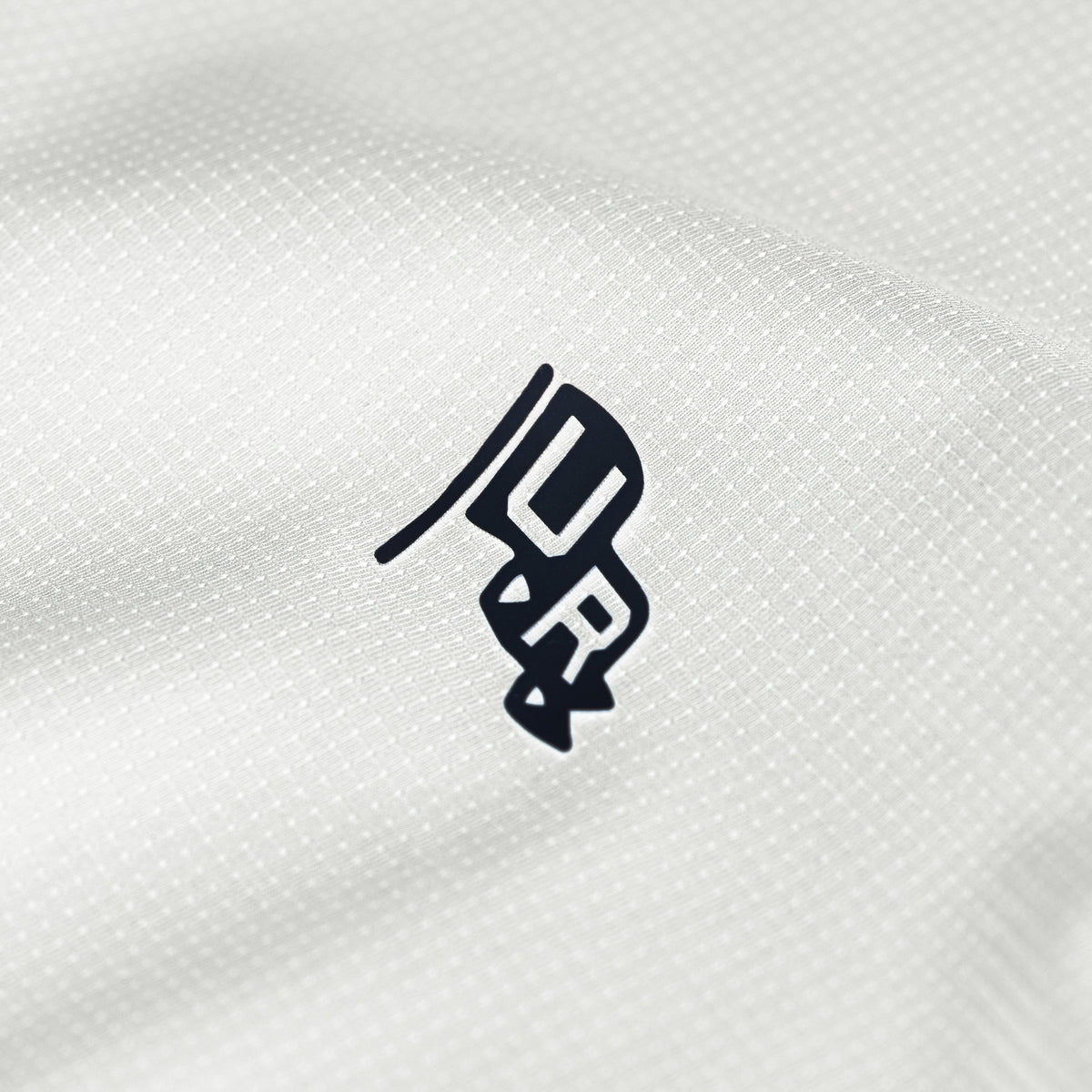 Long Sleeve TempoTech™ Running Tee - White - Uncommon Runner